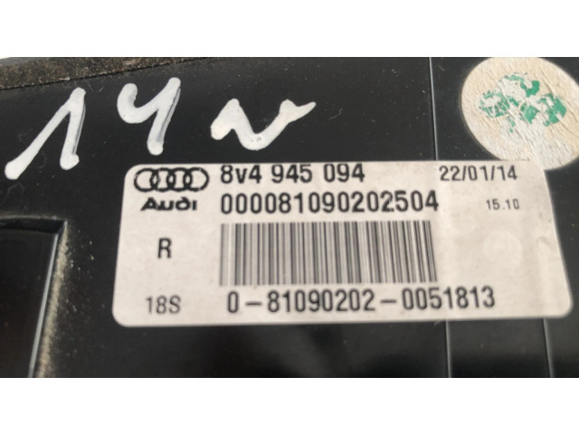 Задний фонарь  8V4945094    Audi A3 S3 8V   2013-2019 года