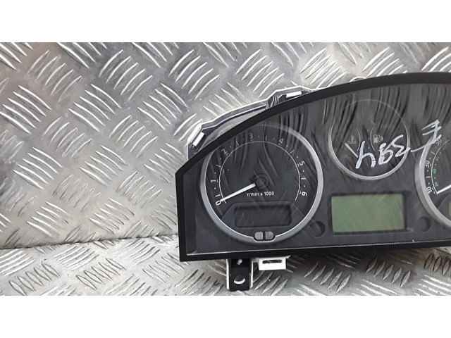 Панель приборов YAC500445   Land Rover Range Rover L322       