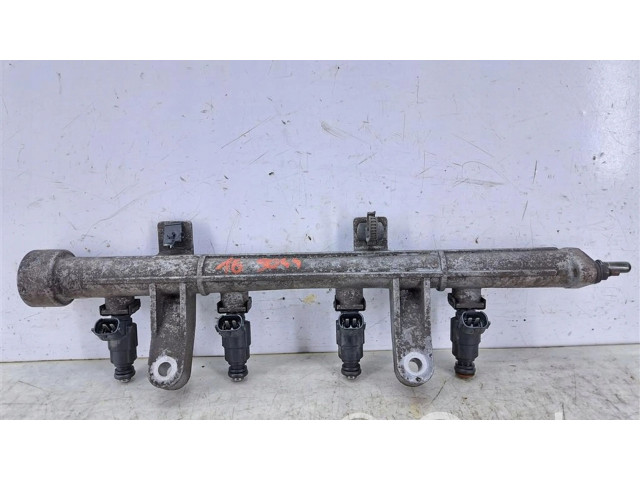 Vstřikovací lišta 35310-22600   Hyundai Getz  pro benzínový motor 1.3  