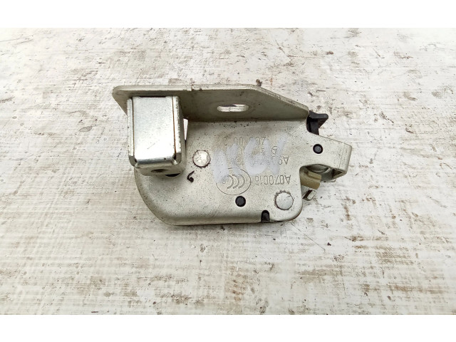 Замок багажника A9067401135    Volkswagen Crafter 2006 - 2016 года