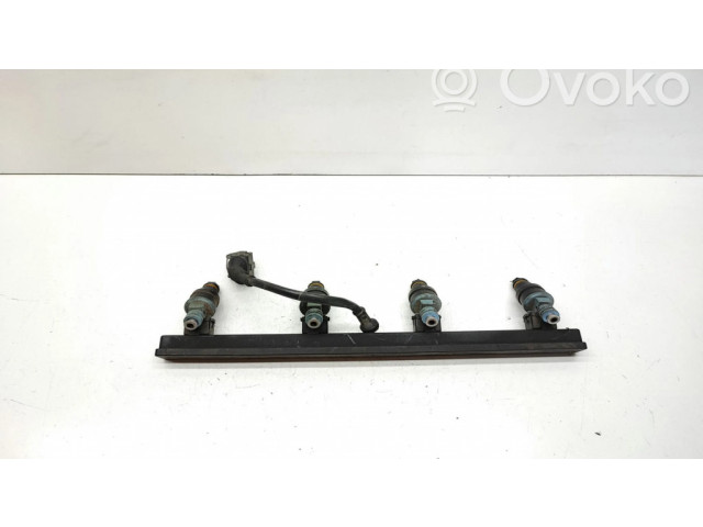 Vstřikovač 0280150715   BMW 5 E34  pro benzínový motor 1.8  