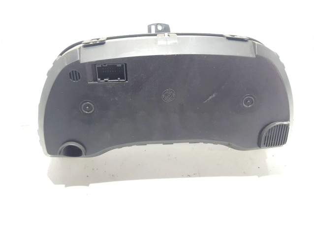 Přístrojová deska  Fiat Punto Evo 2000 46752917, 606307002E  