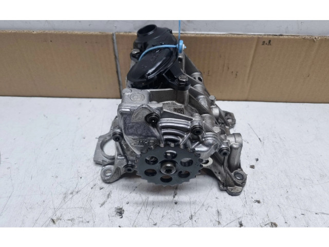 Масляный насос   857994404  BMW X3 G01 