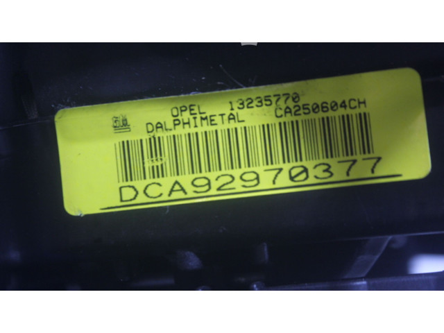 Подушка безопасности водителя 13235770, CA250604CH   Opel Corsa D
