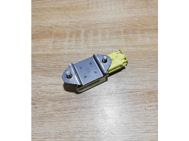 Блок подушек безопасности 8986047040   Toyota Prius (XW20)