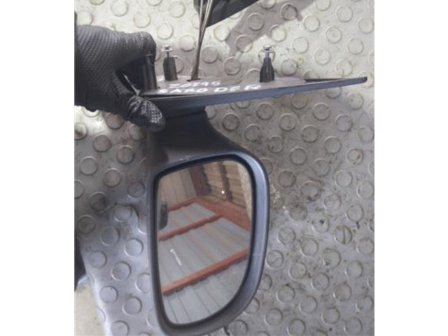 Zpětné zrcátko  Citroen Saxo 2001    