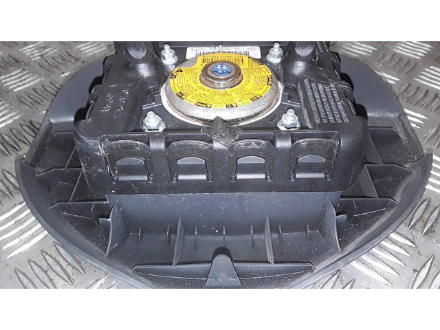 Подушка безопасности водителя 985109782r   Renault Sandero II