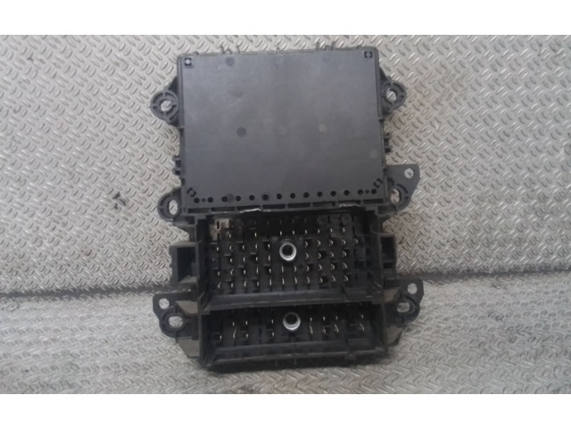   Pojistková skříňka 919502F050, E497RA010030   KIA Cerato 2004