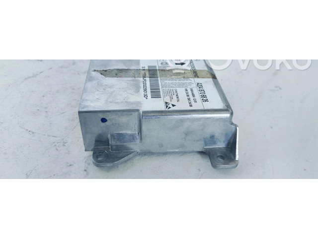 Блок подушек безопасности A2048706826   Mercedes-Benz GLK (X204)