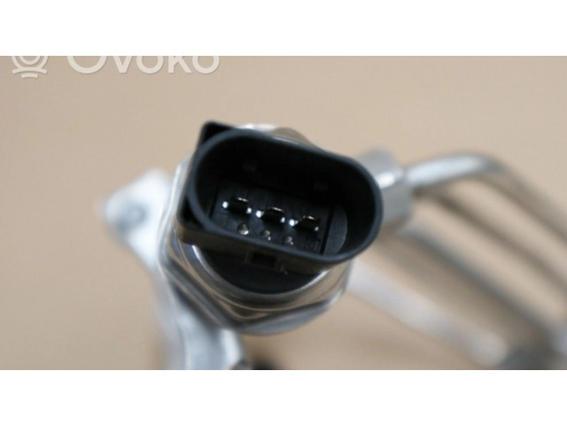 Vstřikovací lišta 7562474   BMW 1 E81 E87  pro benzínový motor 2.0  