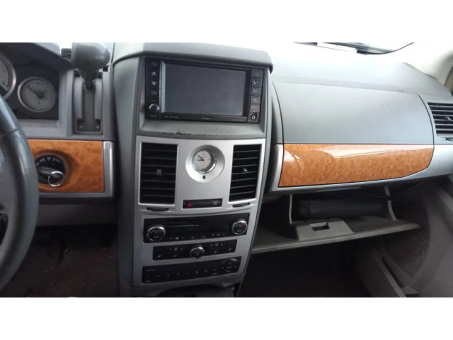 Řídící jednotka P04602806AH   Chrysler Grand Voyager V 2009