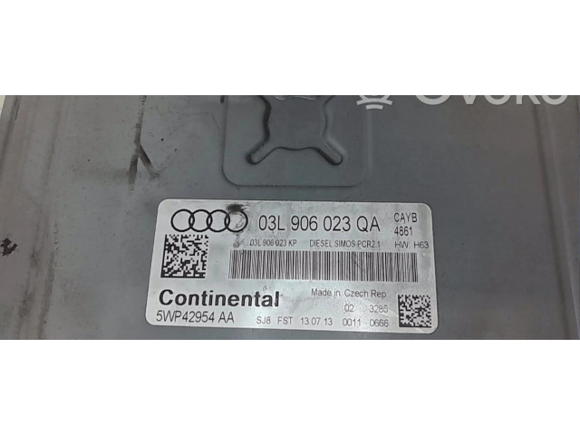 Блок управления двигателя 03L906023QA   Audi A1