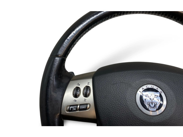 Volant Jaguar XF 2008   
