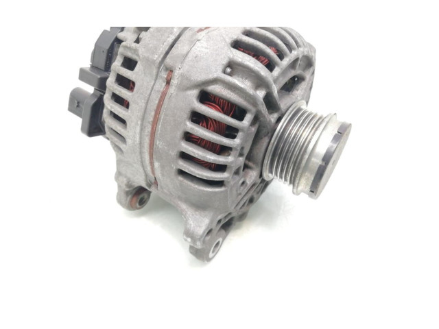 Генератор 028903031   Volkswagen PASSAT      