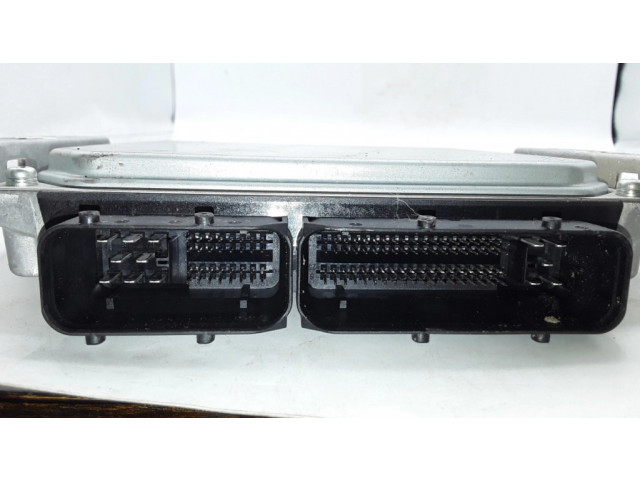 Блок управления двигателя 1860A699, 2758004685   Mitsubishi Pajero