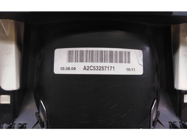 Přístrojová deska  Mercedes-Benz CLK A209 C209 2009 A2125409547, A2C53257171  