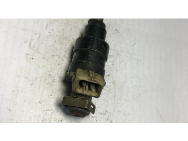 Vstřikovač 0280150208   BMW 3 E30  pro benzínový motor 0.0  