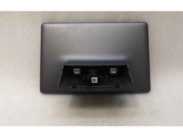 Дисплей    108954300J   Tesla Model 3