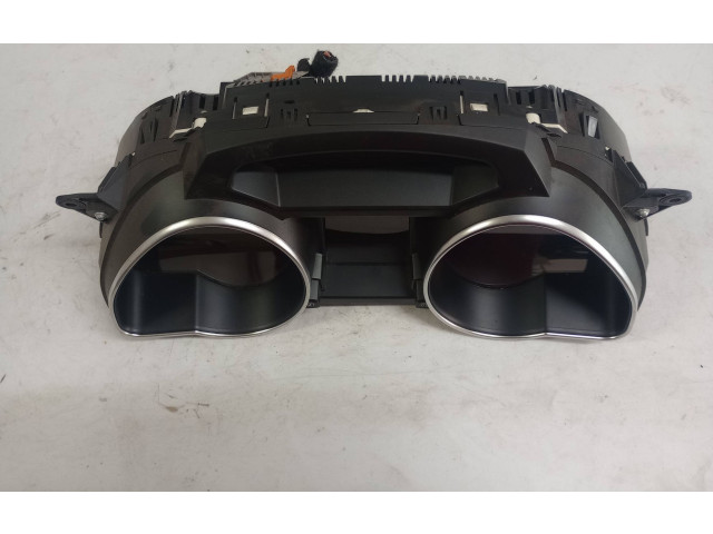 Přístrojová deska  Audi A5 8T 8F 2011 8T0920981A  