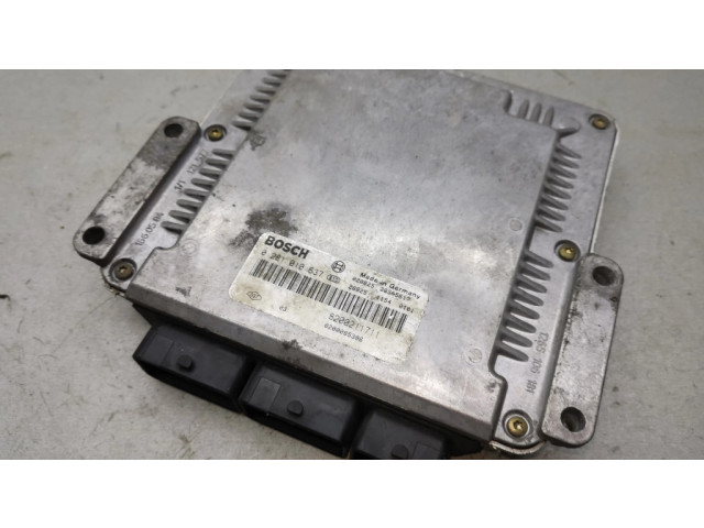 Řídící jednotka 0281010637, 8200211711   Renault Laguna II 2003