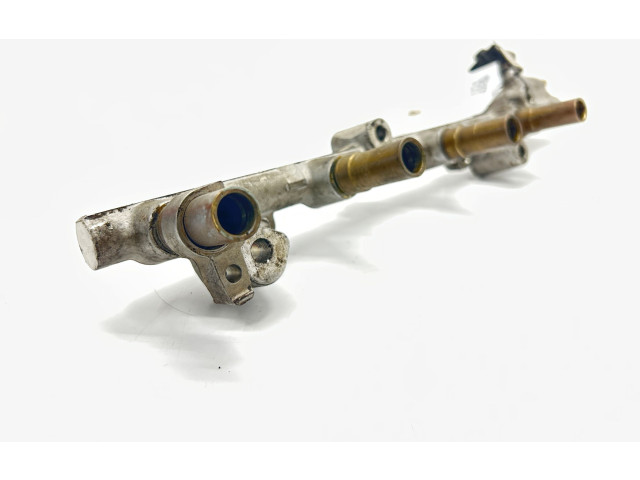 Vstřikovací lišta 0261555016   Alfa Romeo GT    937A1000 