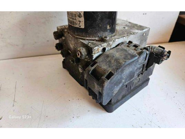 Jednotka ABS 8671224, 10092504033   Volvo XC90 2004