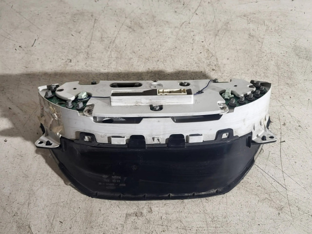 Přístrojová deska  Ford Focus 2000 98AP10841BC, 44ZU115  