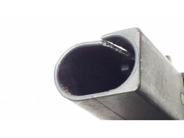 Vstřikovač 0445110209, 7794435   BMW 3 E90 E91  pro naftový motor 3.0  