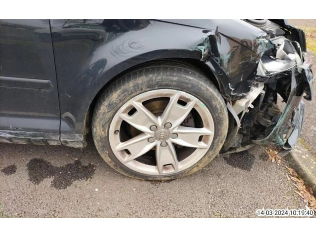 Блок управления    Audi RS3 8PA