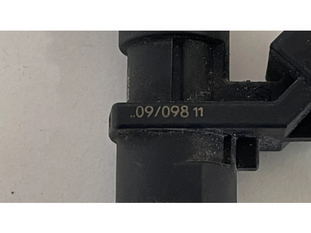 Vstřikovač 0909811   BMW X5 E70  pro benzínový motor 3.0 N52B30 