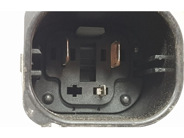 Vstřikovací lišta 8665631, 8656548   BMW 1 F40  pro benzínový motor 1.5  