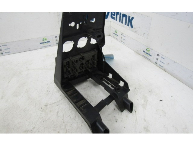Блок предохранителей  9621631780, 6500C7   Peugeot 106    