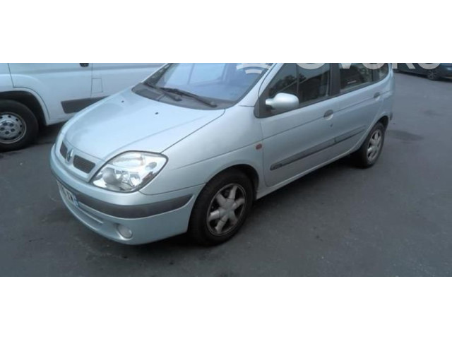 Дисплей    8200028364   Renault Scenic I