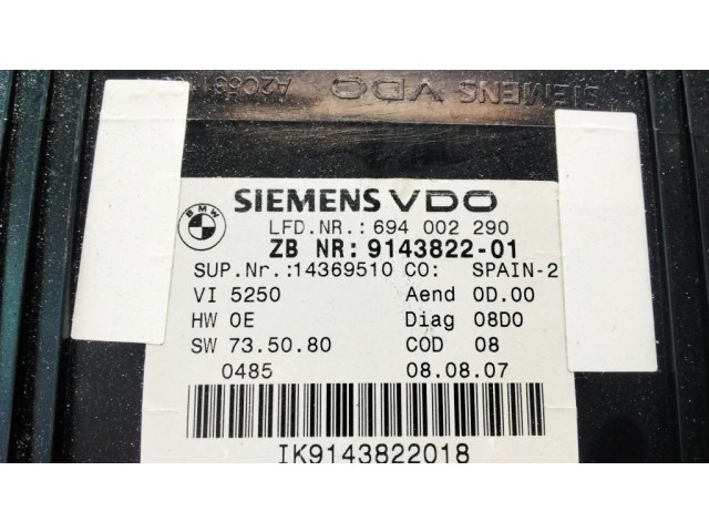 Přístrojová deska  BMW 3 E92 E93 2008 9143822  