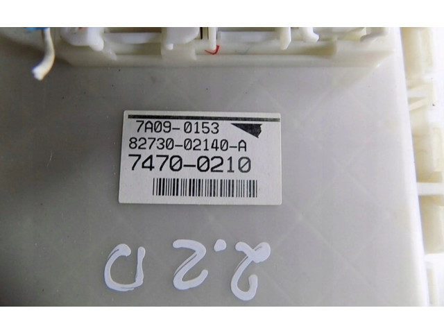   Pojistková skříňka 8273002140a   Toyota Auris 150 2007
