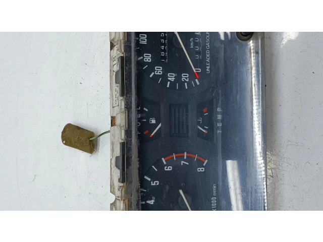Панель приборов MB562718   Mitsubishi Space Wagon       