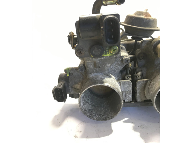 Vstřikovací lišta 2227020050, 8945233030   Lexus RX 300     