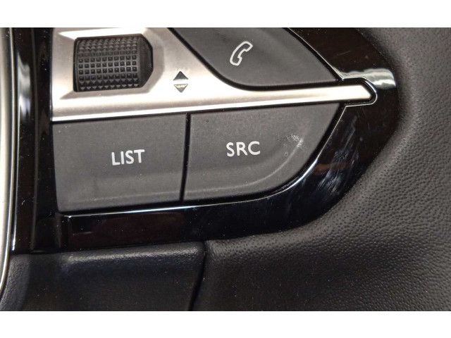 Volant Peugeot 208 2023 98255044ZD  