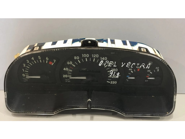 Přístrojová deska  Opel Vectra A 1989 90386326  