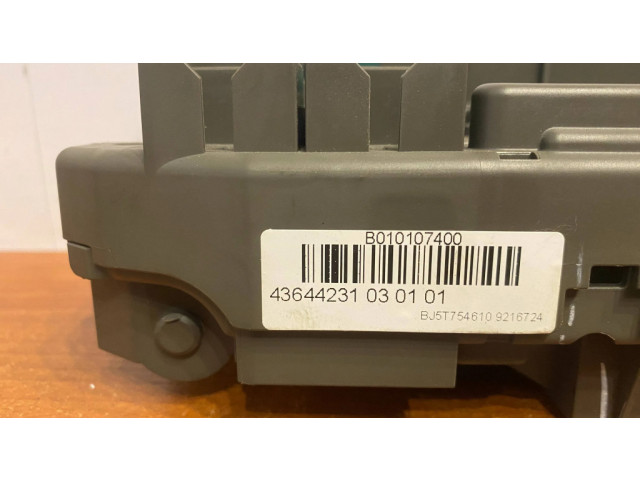   Pojistková skříňka 518966010B, B010107400   BMW X6 E71 2013