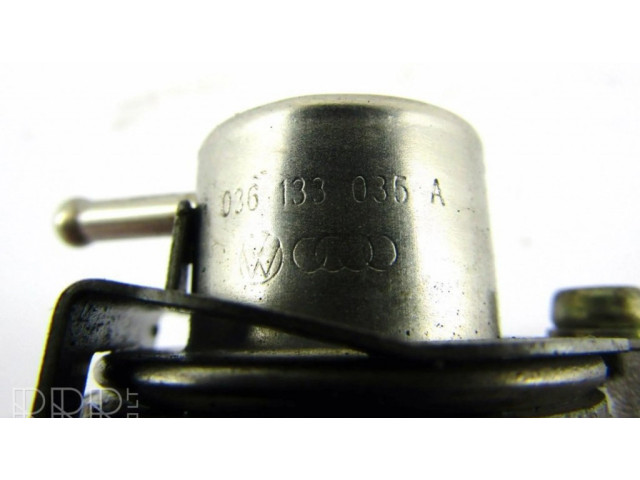 Топливная рампа 036133319B   Volkswagen Lupo 1.4  для двигателя AKQ