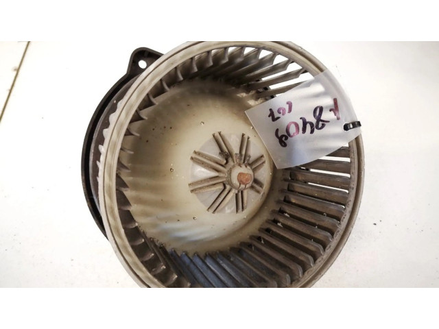 Вентилятор печки    0130111191, 016070-0260   Mitsubishi Carisma