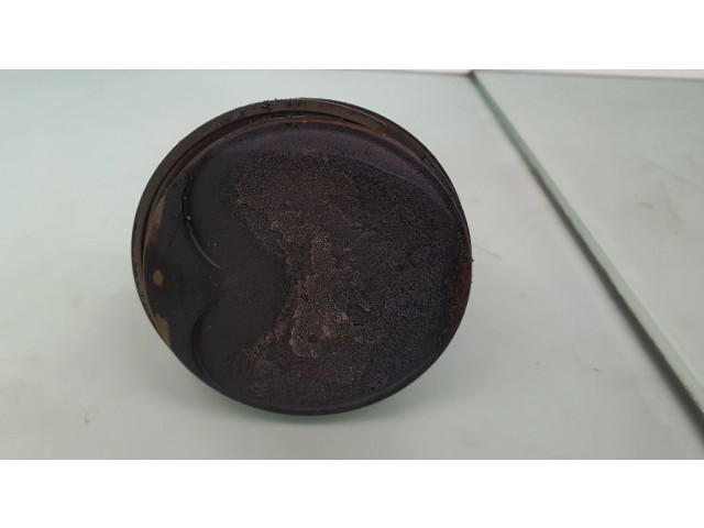 Píst 11257840922, 11247838623   BMW M5  pro benzínový motor 5.0  