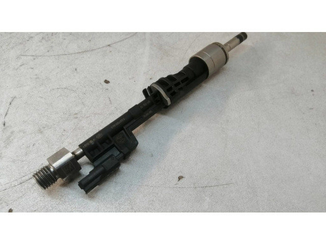 Vstřikovač 1353756860711, 10213541   BMW M5  pro benzínový motor 4.4  
