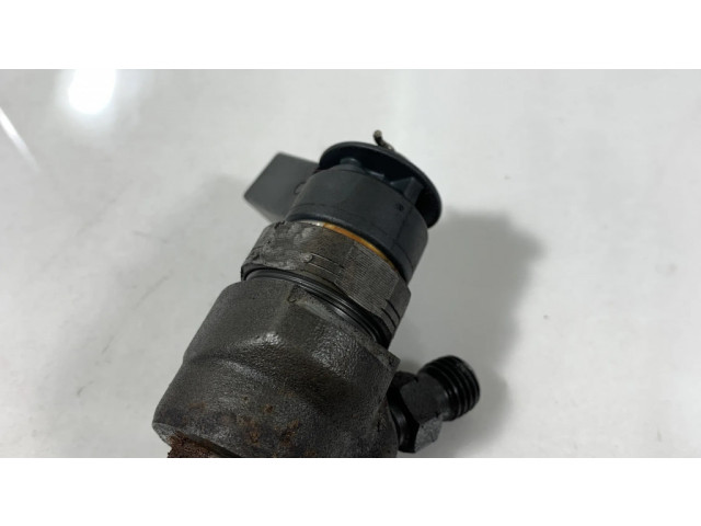 Форсунка 779844604    BMW 3 E90 E91 для дизельного двигателя  2