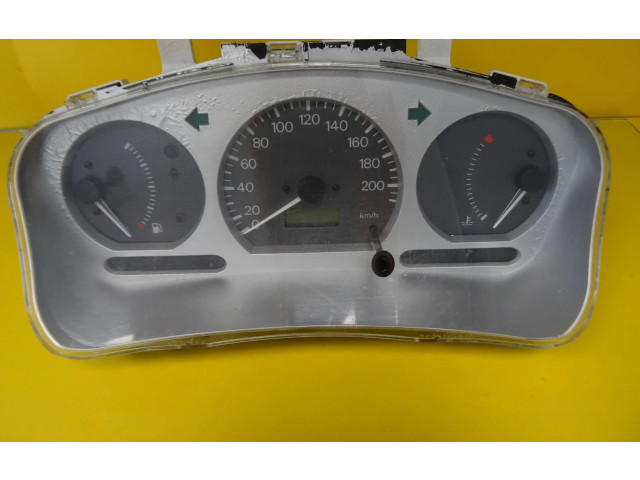Панель приборов MR233049   Mitsubishi Colt       