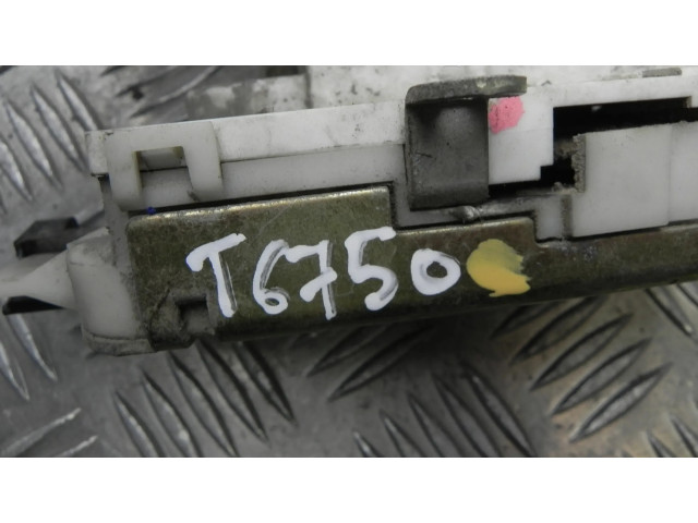Zámek zadních dveří XS41A26412CG, T6750   Ford Focus 2000