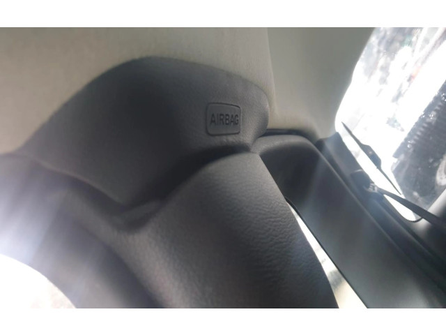 Боковая подушка безопасности    Ford Ranger