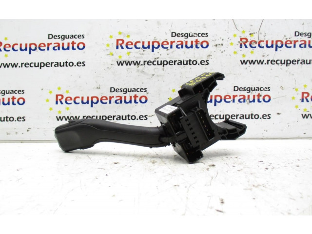 Переключатель дворников 4BO953503H   Seat Leon (1M)