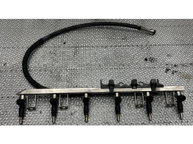 Vstřikovací lišta 7551498   BMW 5 E60 E61  pro benzínový motor 2.5 N52B25A N52